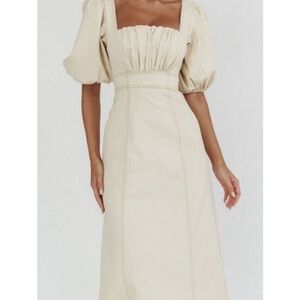 Selfie Leslie Cream Maxi Dress